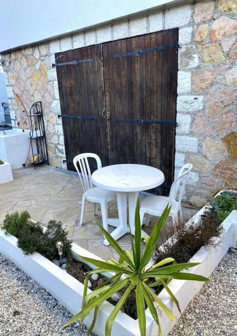 Studio Avec Terrasse Et Jacuzzi Valbonne Exterior foto